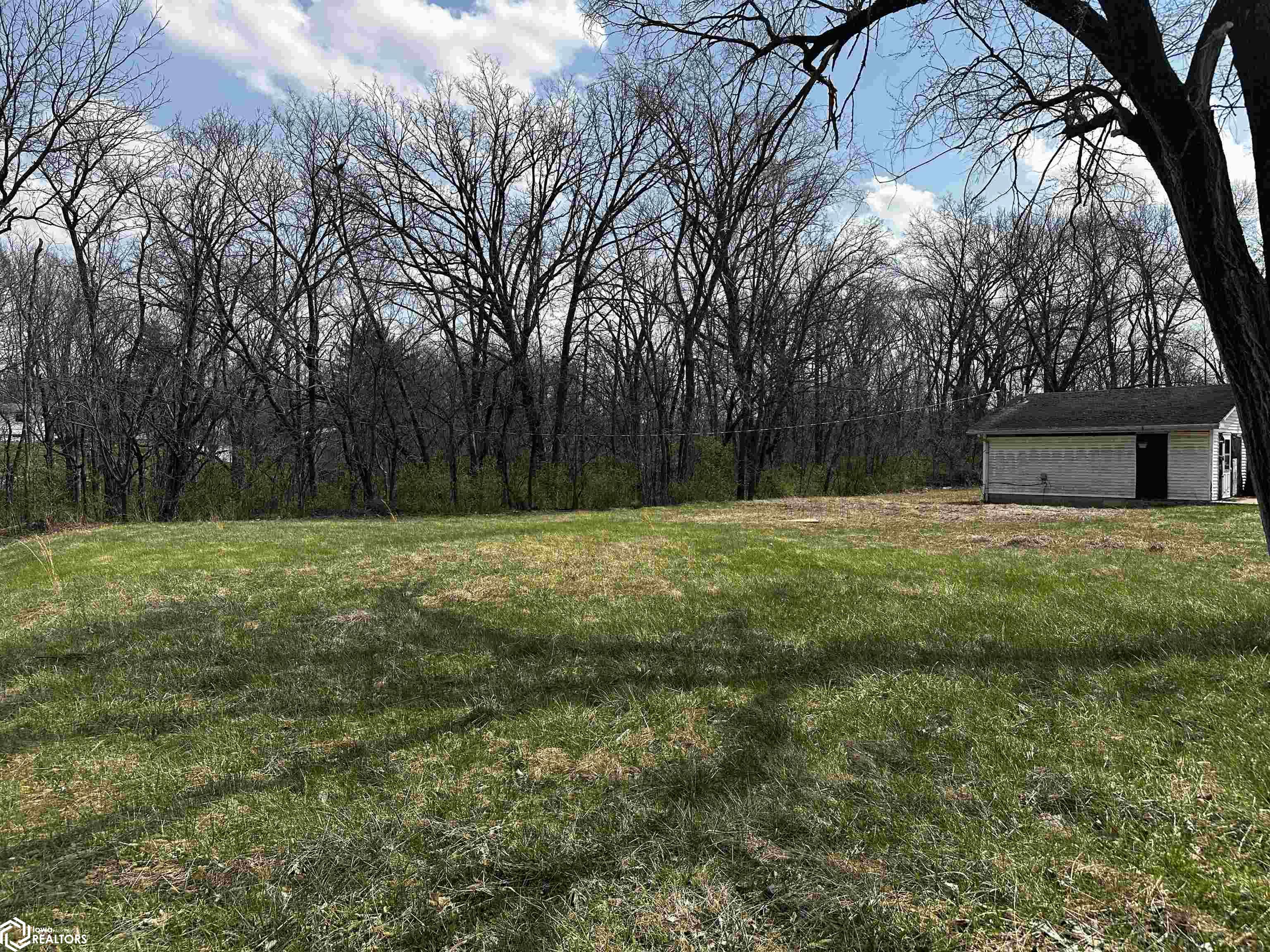 1140 Elm, Hamilton IL 62341