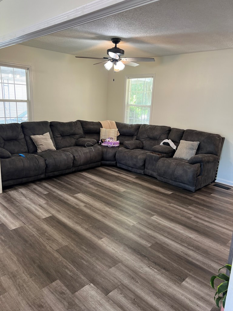 2010 Mcintosh Road, Albany, Georgia image 3