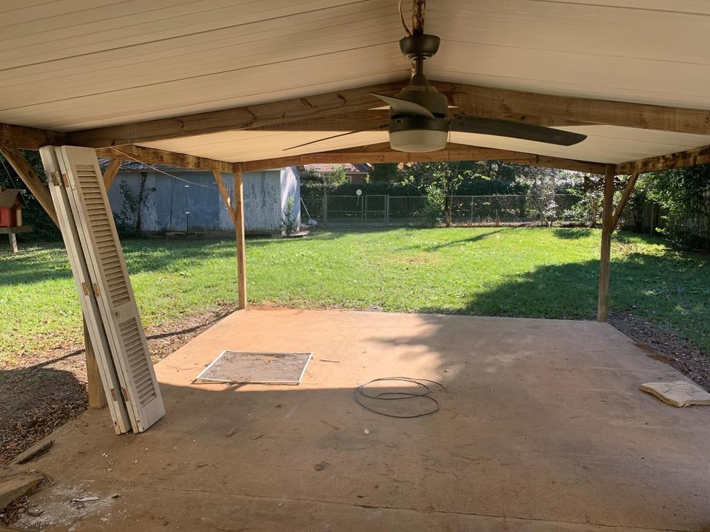2514 Whispering Pines Rd, Albany, Georgia image 18