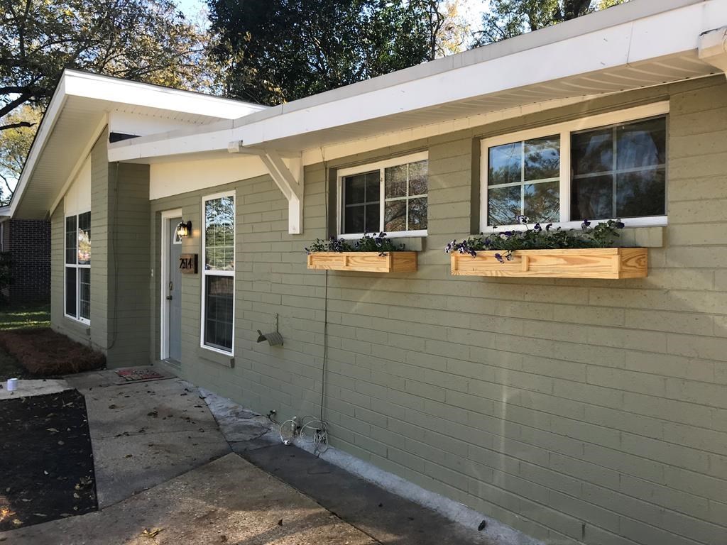 2514 Whispering Pines Rd, Albany, Georgia image 2