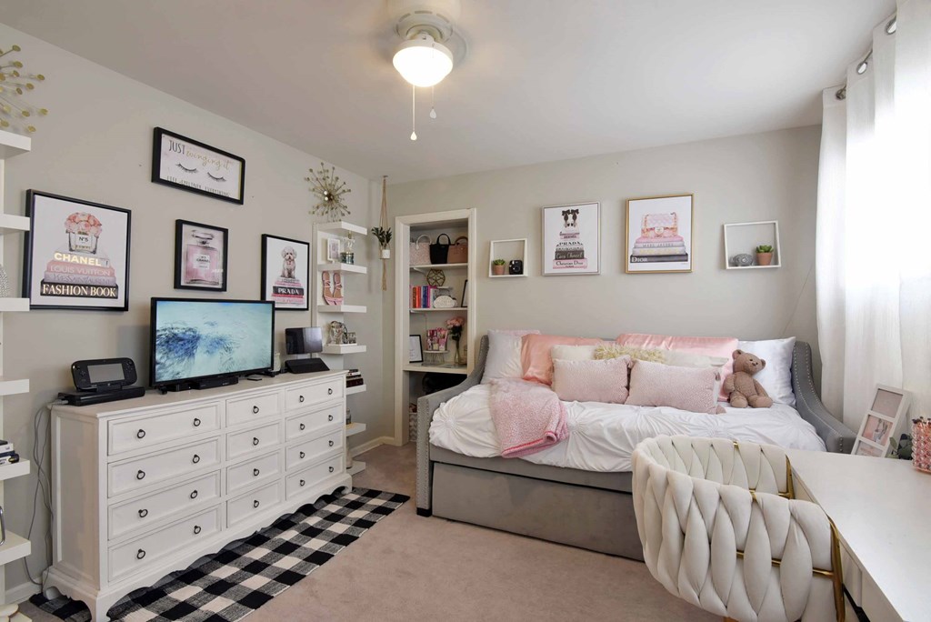 Second floor bedroom number four