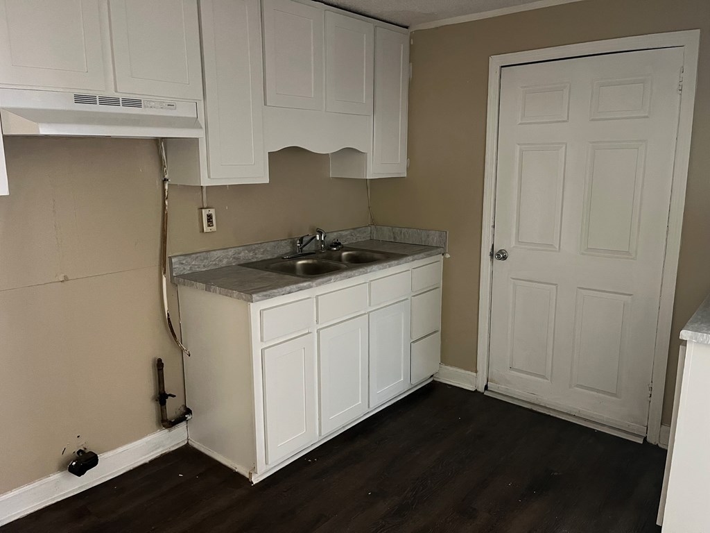 1110 Wingate Ave, Albany, Georgia image 4