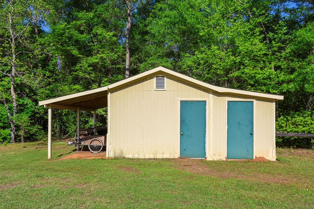 105 Byron Plantation Road, Albany, Georgia image 5