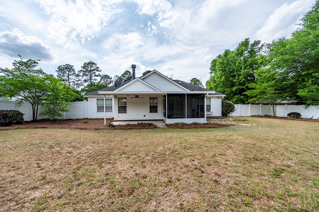 121 Leighton Drive, Leesburg, Georgia image 5
