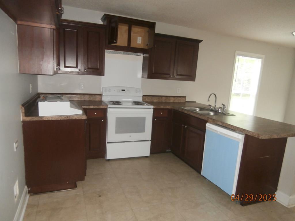 1258 NE Askew Dr., Dawson, Georgia image 10
