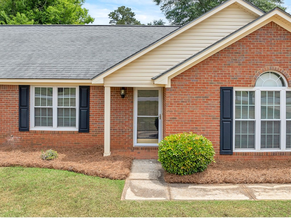 132 Cuaneta Drive, Leesburg, Georgia image 3