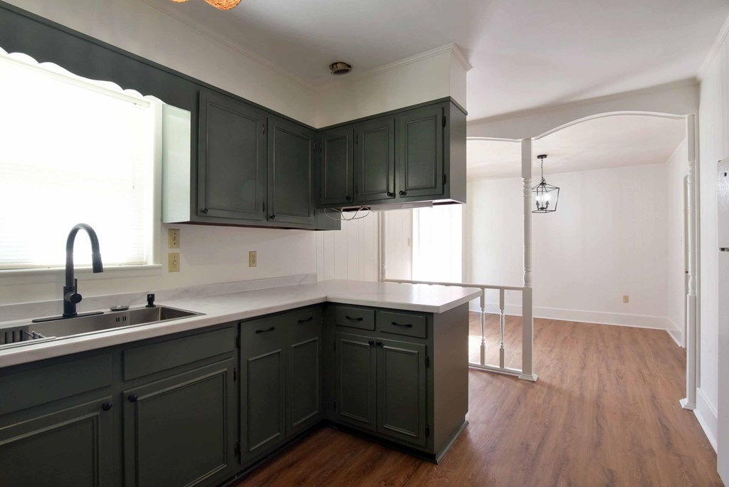 1206 Sharon Avenue, Albany, Georgia image 6