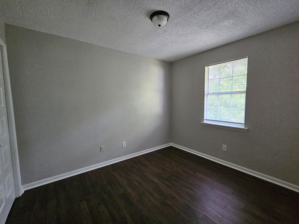 1627 Mcarthur Street, Albany, Georgia image 6