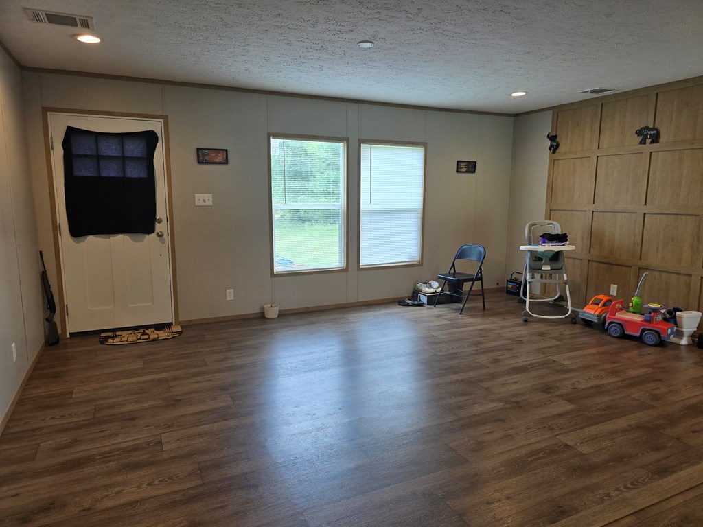 2428 Gibson Rd, Albany, Georgia image 3