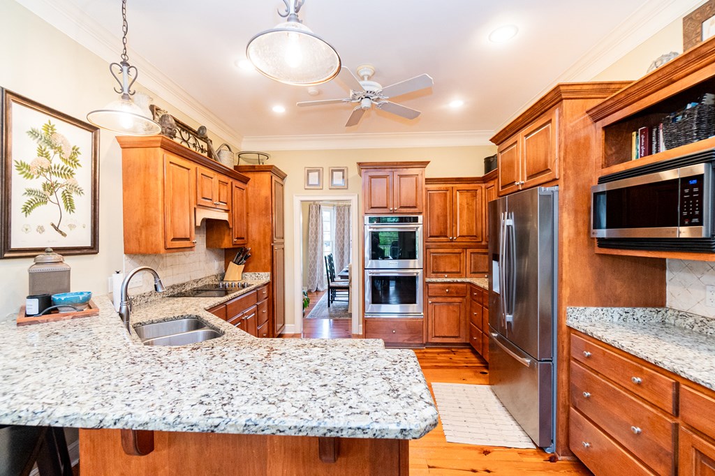 1200 River Pointe Drive, Albany, Georgia image 12