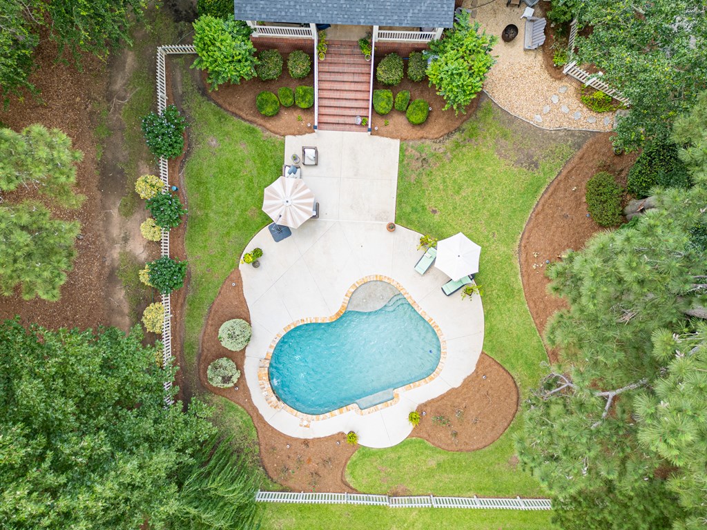 1200 River Pointe Drive, Albany, Georgia image 3