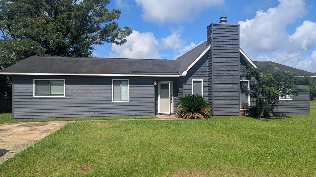 522 Longbow Drive, Albany, Georgia image 3