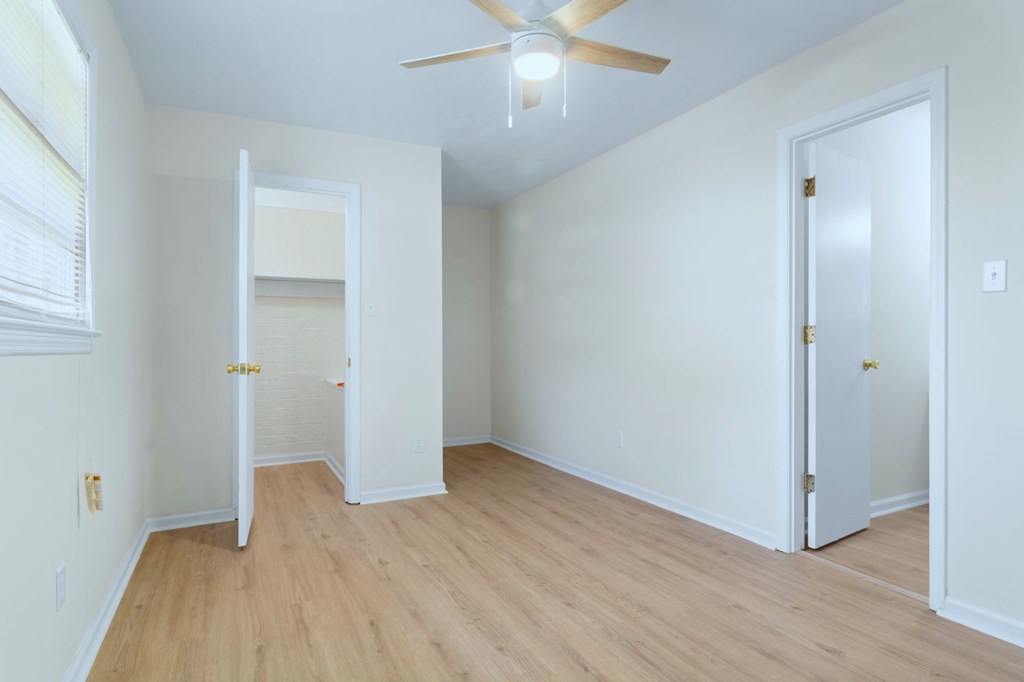 415 Forest Glen Drive, Albany, Georgia image 10