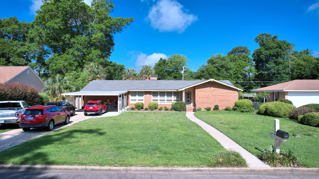 415 Forest Glen Drive, Albany, Georgia image 5