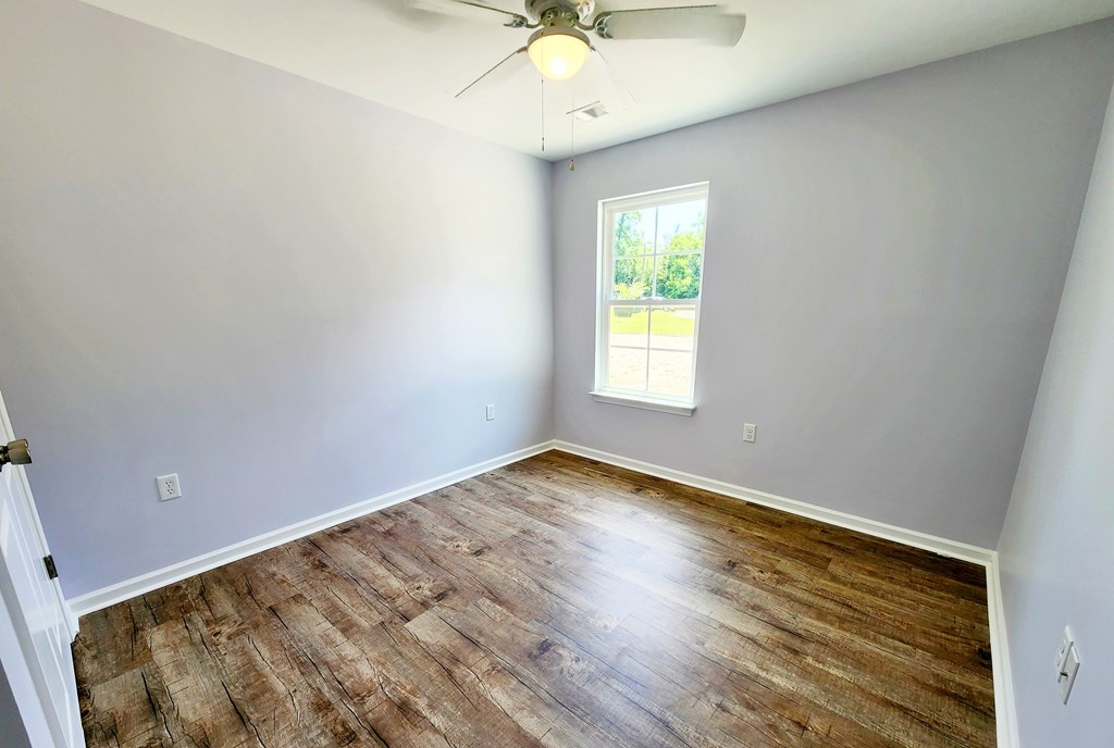 830 Holly Dr, Albany, Georgia image 11