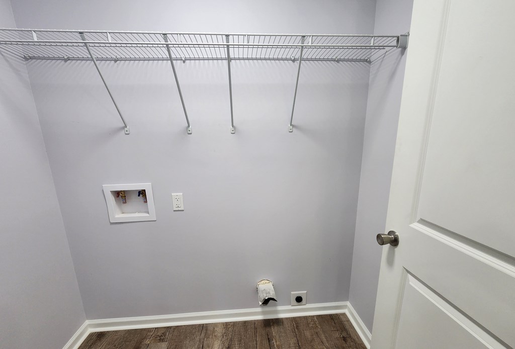 830 Holly Dr, Albany, Georgia image 7