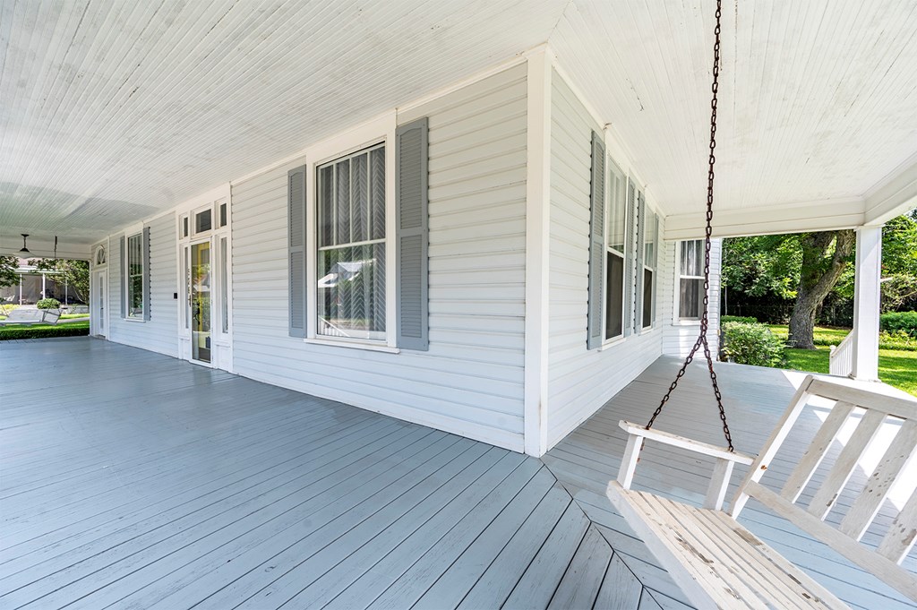 526 7th Ave, Dawson, Georgia image 4