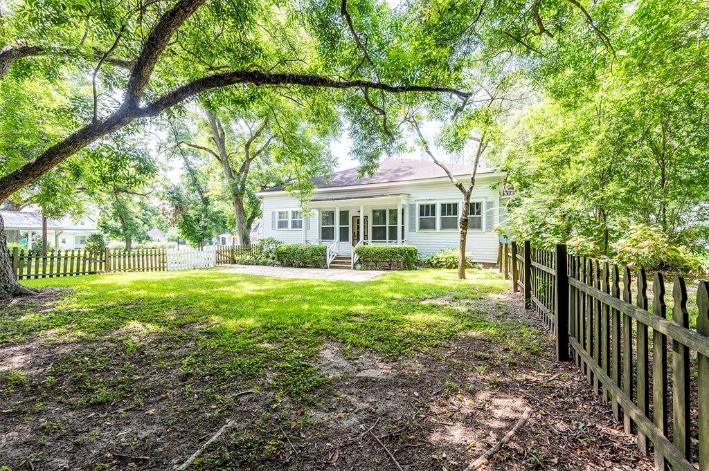 526 7th Ave, Dawson, Georgia image 49