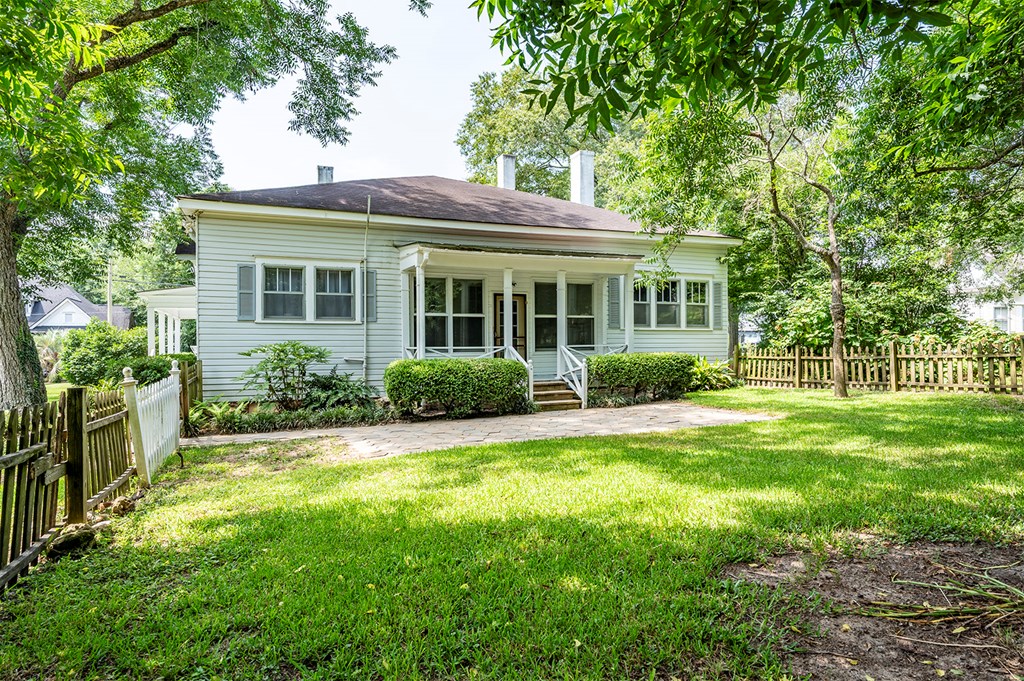 526 7th Ave, Dawson, Georgia image 7