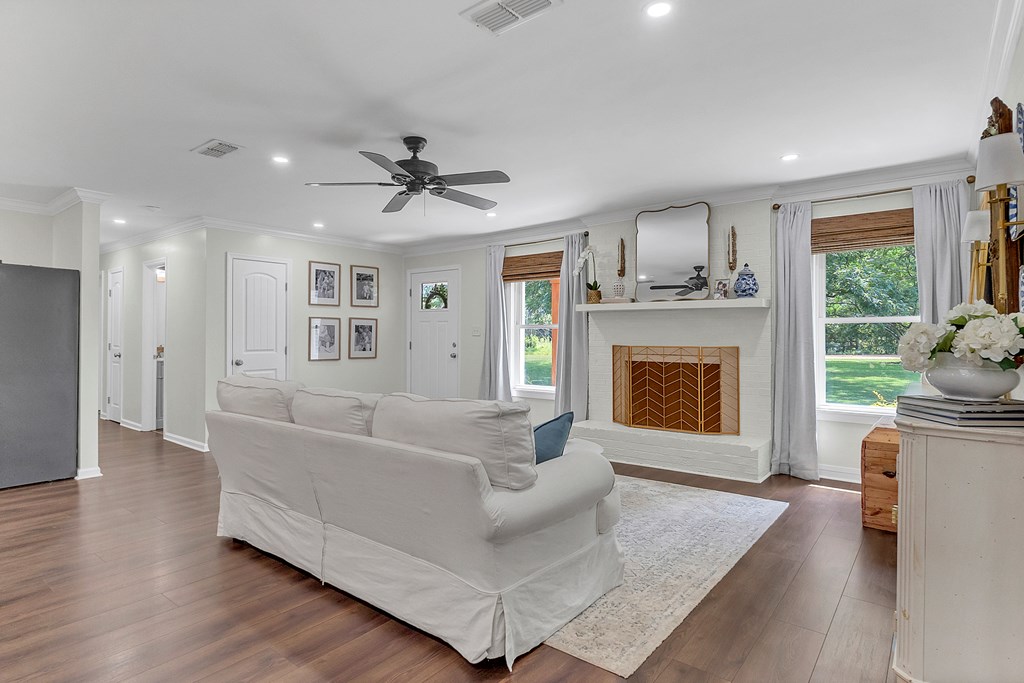 357 Dixie Road, Leesburg, Georgia image 5