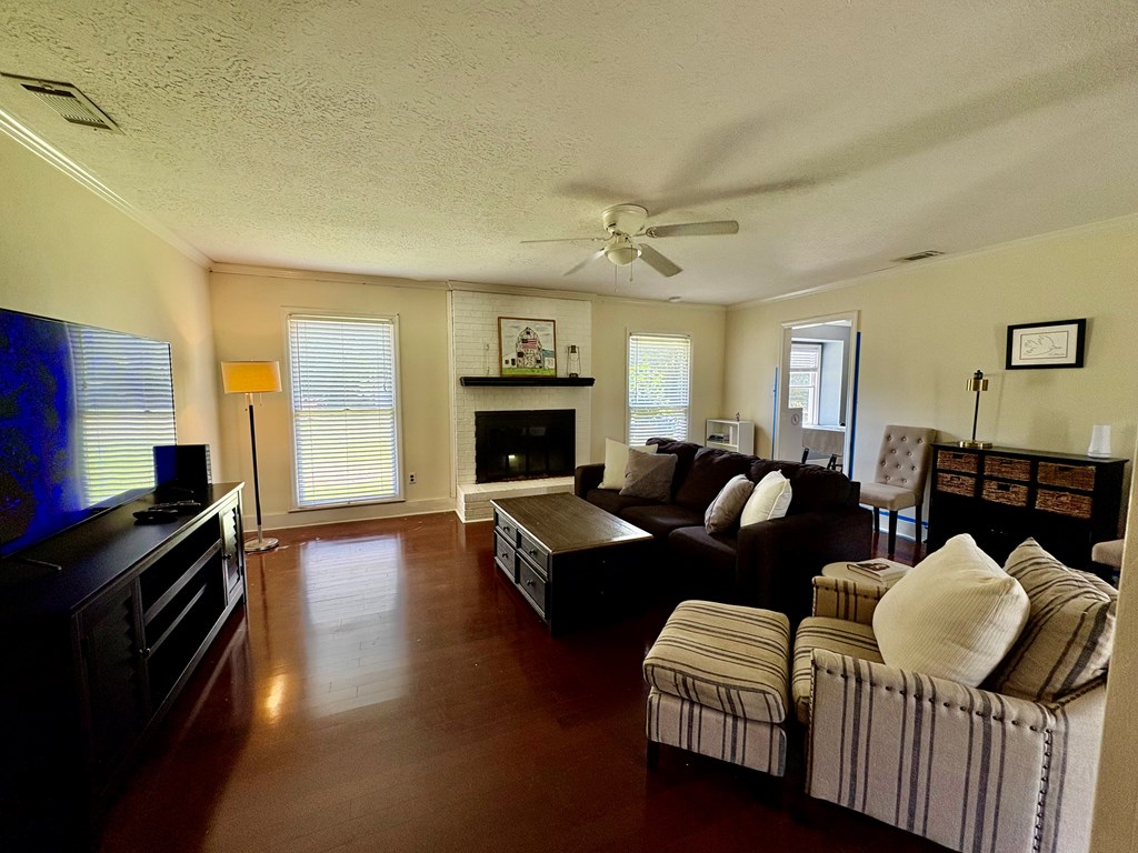 126 Margate Drive, Albany, Georgia image 2