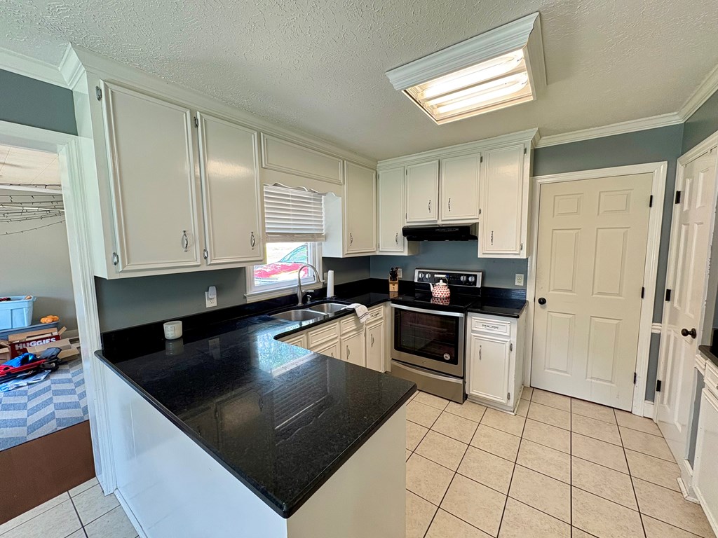 126 Margate Drive, Albany, Georgia image 7