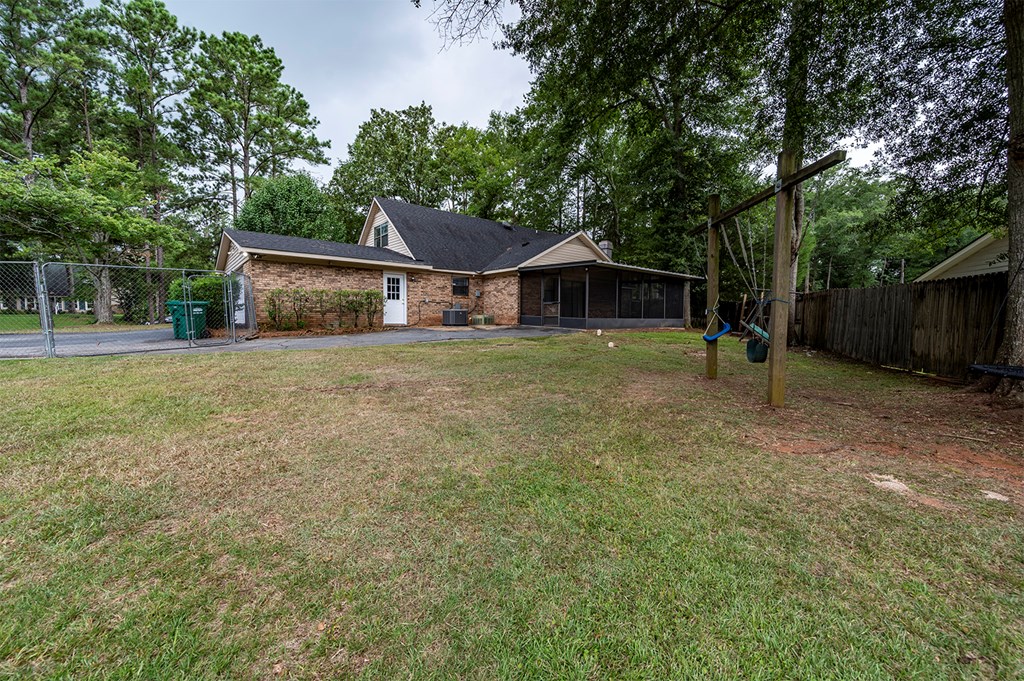 164 Canuga Drive, Albany, Georgia image 3