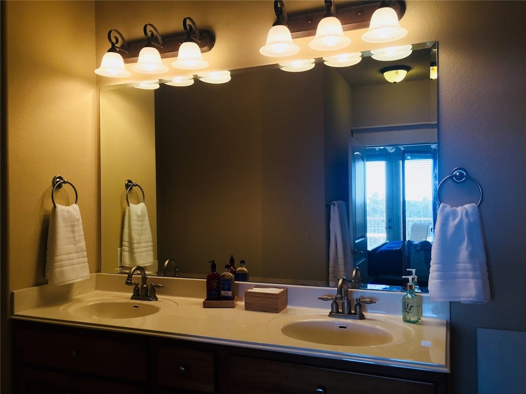 17800 Maritime Point Drive 102 For Rent, Jonestown, TX 78645 Home