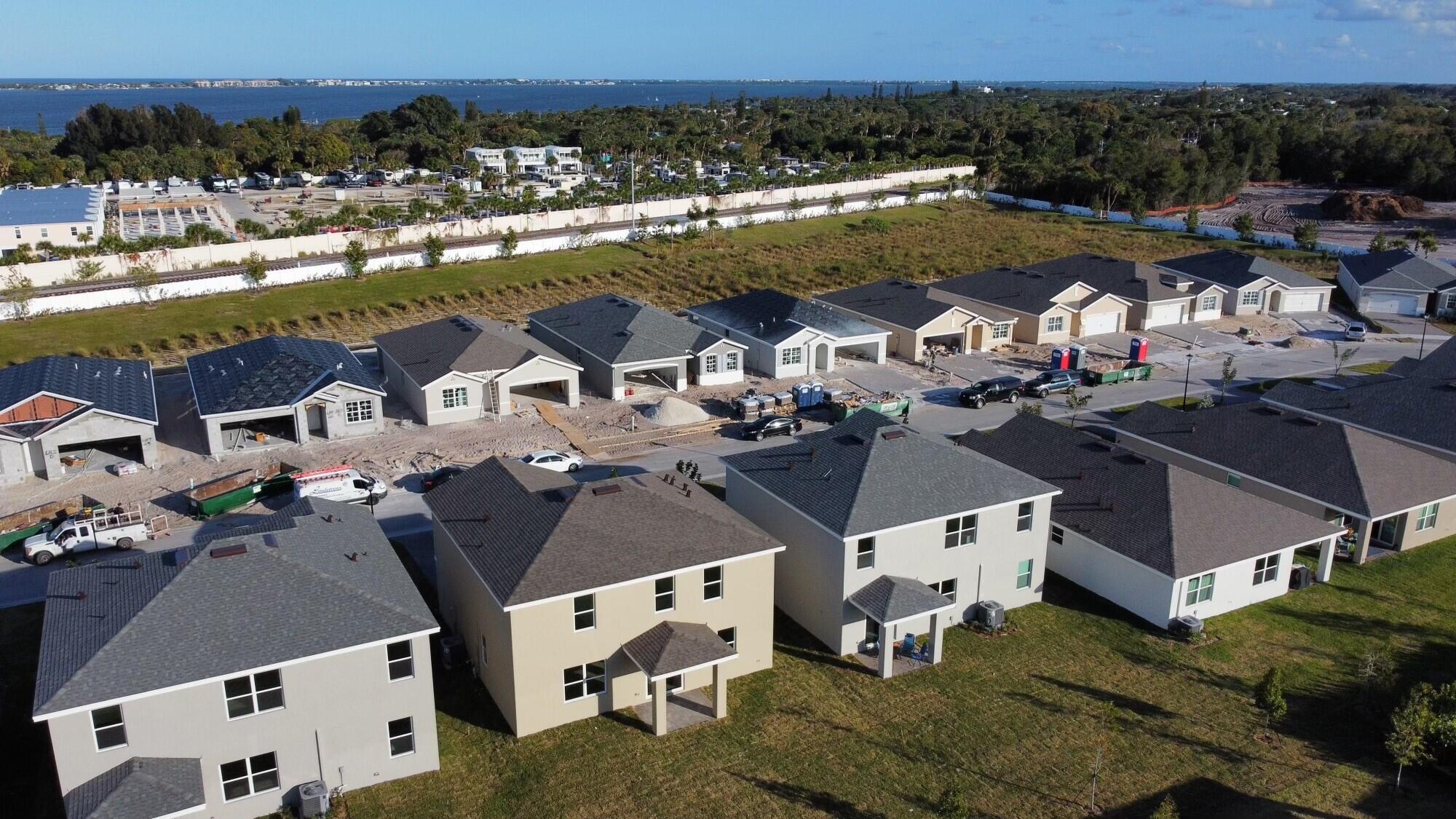 2811 NE Breezeway Circle For Rent, Jensen Beach, FL 34957 Home ByOwner