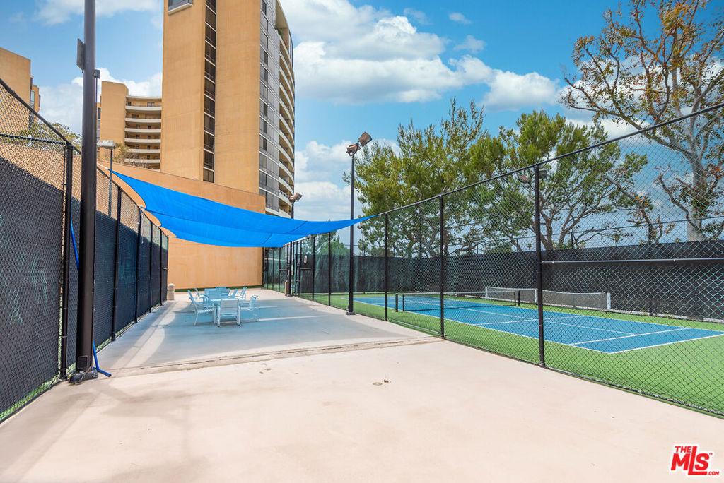 4337 Marina City Drive PH42 For Rent, Marina Del Rey, CA 90292 Condo