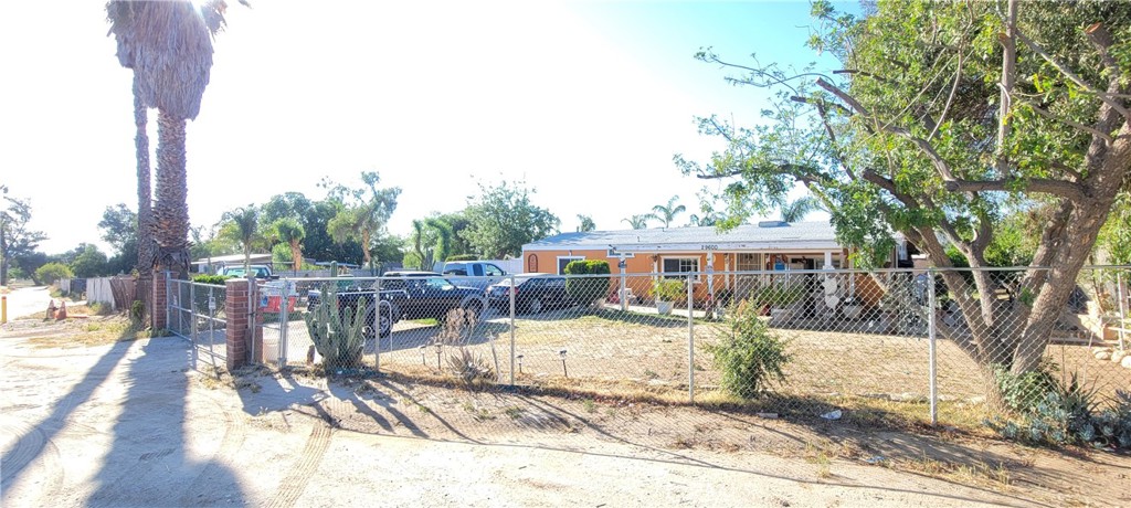 29600 Bettelyle Ln., Nuevo, California image 3