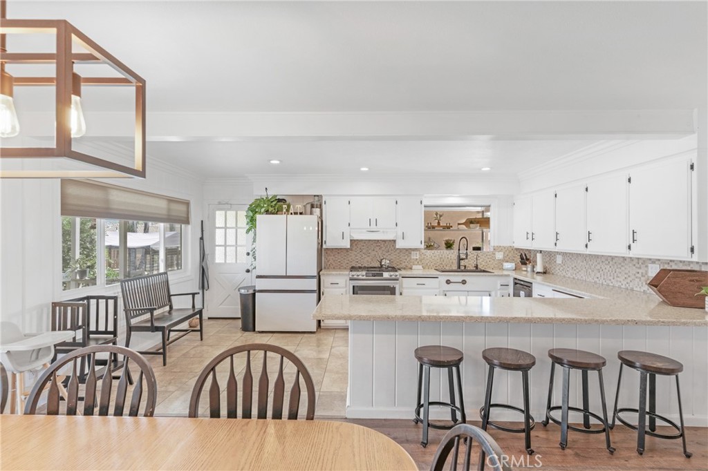 20660 Bell Avenue, Nuevo, California image 19