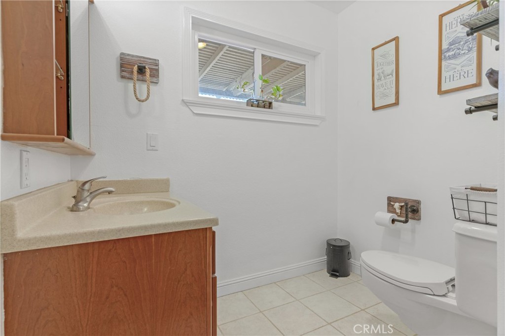 20660 Bell Avenue, Nuevo, California image 23
