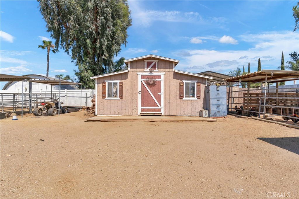 20660 Bell Avenue, Nuevo, California image 48