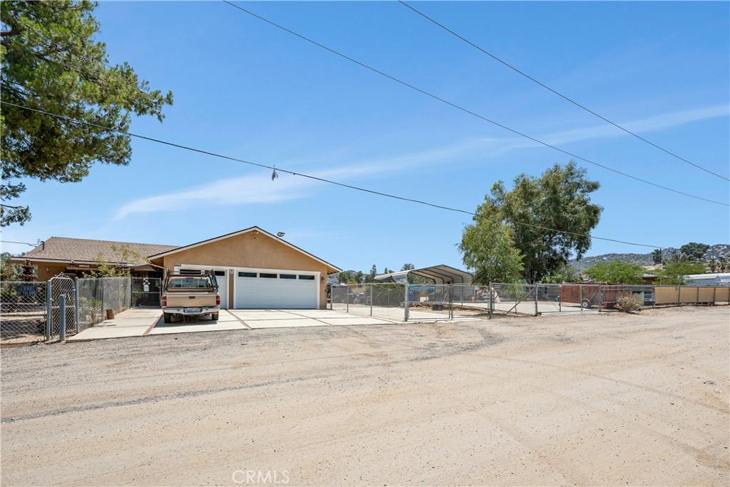 29905 Nuevo Road, Nuevo, California image 4