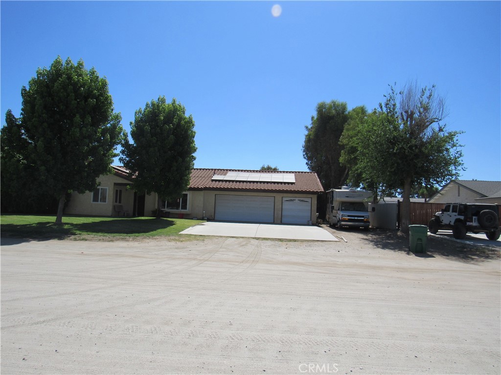 20530 Magnolia Avenue, Nuevo, California image 4