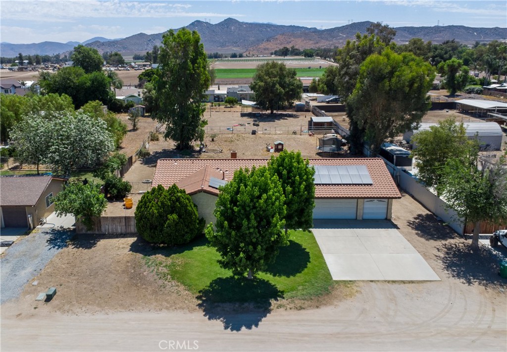 20530 Magnolia Avenue, Nuevo, California image 7
