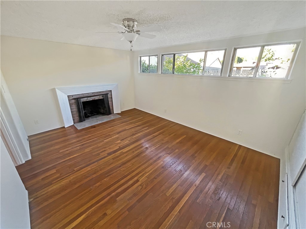 2334 N Keystone Street, Burbank, California image 23
