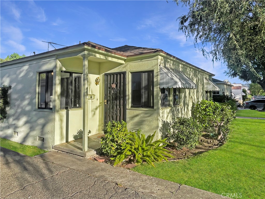 2334 N Keystone Street, Burbank, California image 3