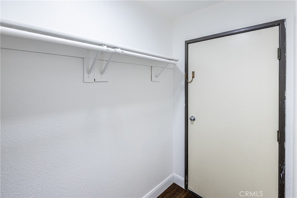 2310 N Fairview Street #208, Burbank, California image 17