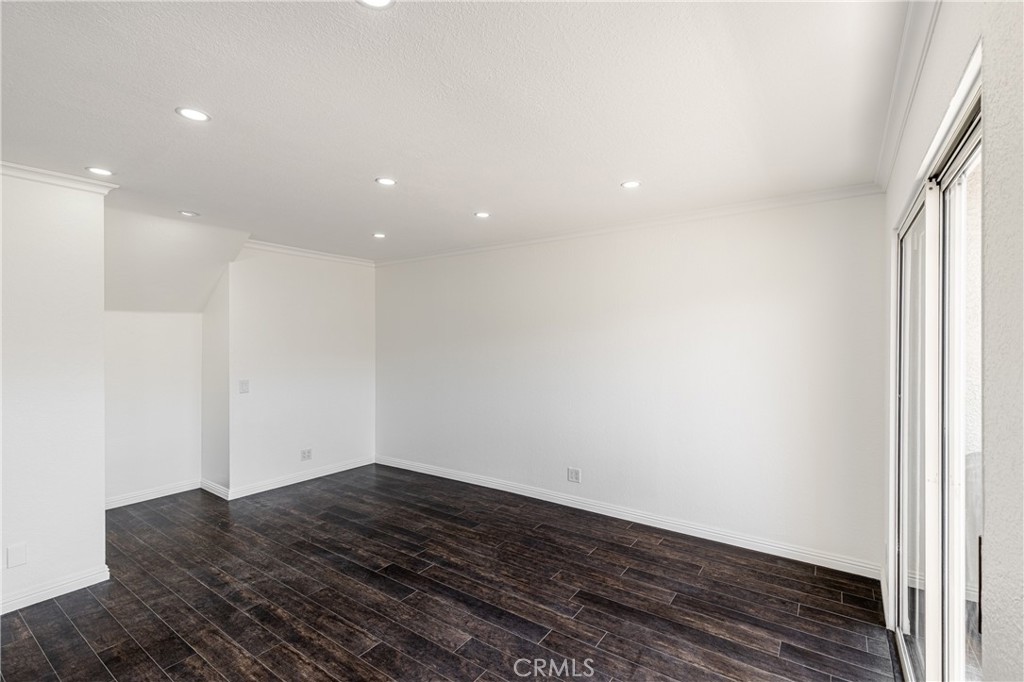 2310 N Fairview Street #208, Burbank, California image 5