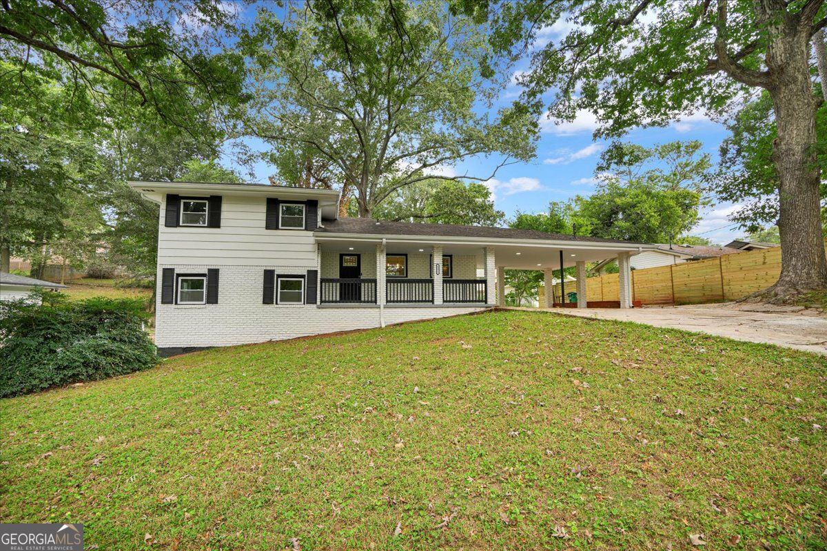 2271 Cresta Drive, Decatur GA 30032