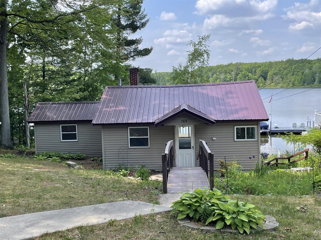 589 E Sidney Road , Stanton, Michigan image 1