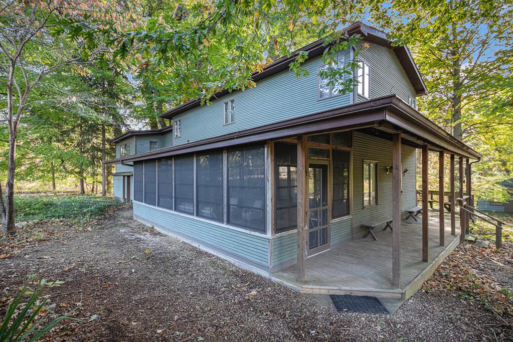 13987 Red Arrow Highway , Harbert, Michigan image 1