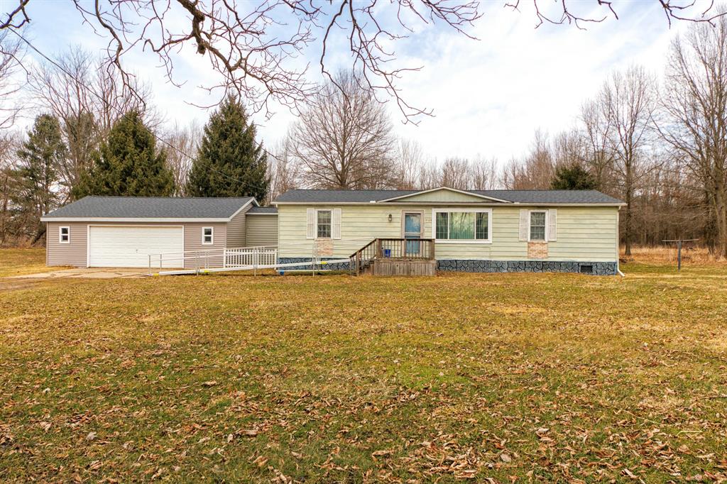 9165 S J Drive , Ceresco, Michigan image 1