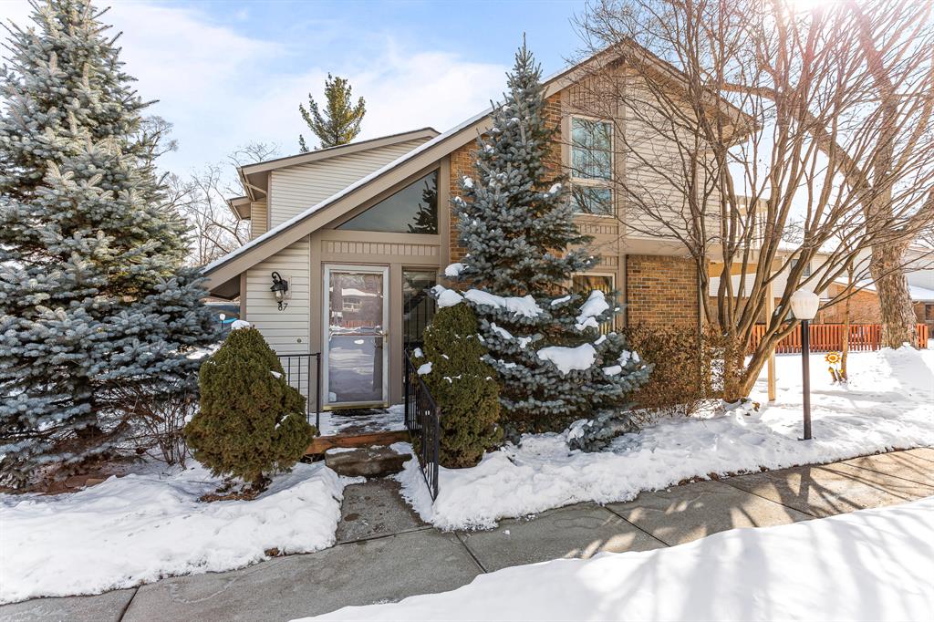 87 Willow Way , Waterford, Michigan image 1