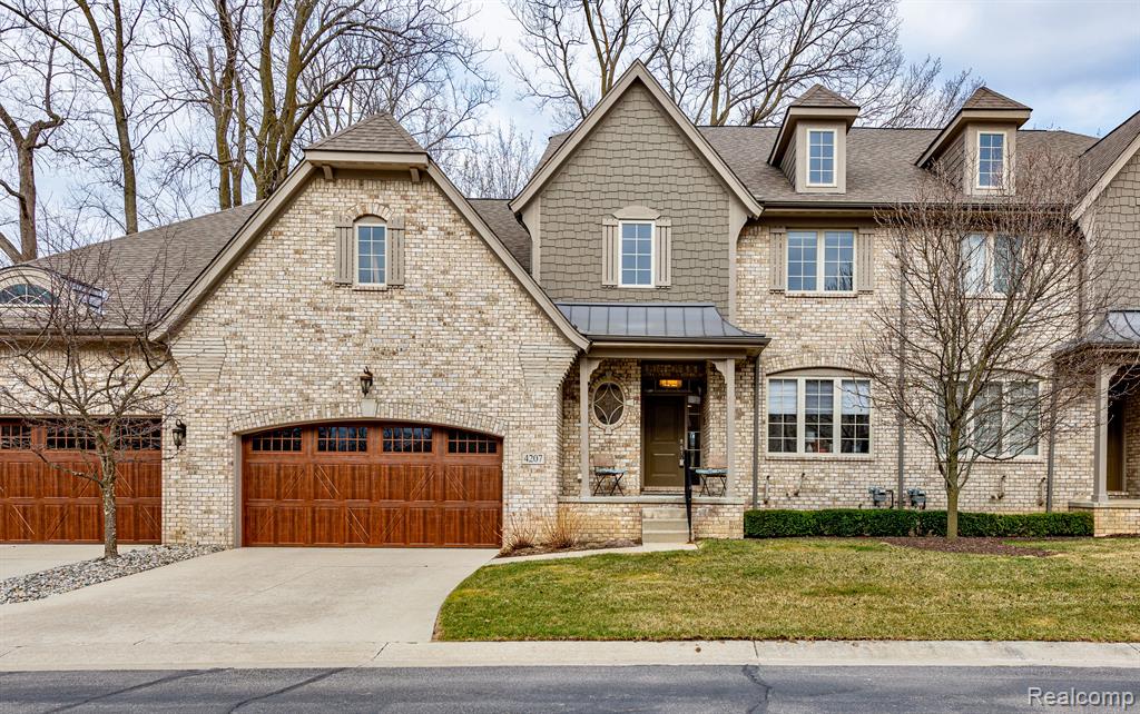 4207 Oak Arbor Court , Rochester, Michigan image 1