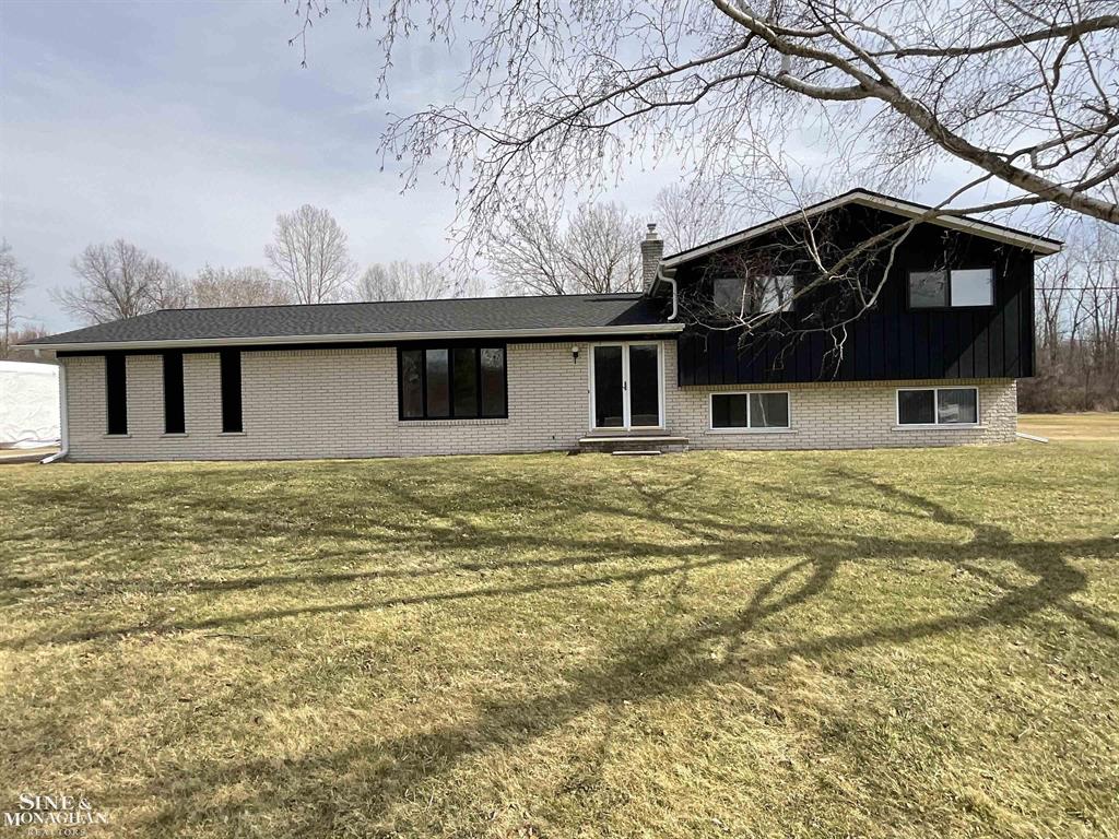 8019 Starville Road , Algonac, Michigan image 1