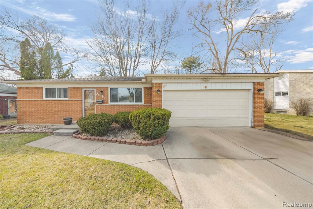 28173 Tapert Drive , Southfield, Michigan image 1