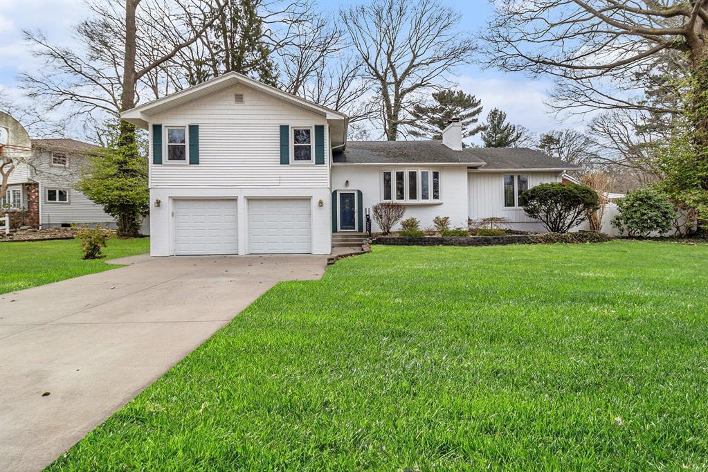 815 Plymouth Drive , North Muskegon, Michigan image 1